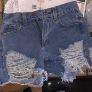 Bum cut shorts